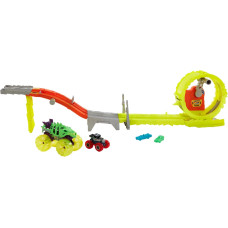 Игровой набор машинок Атака и погоня Hot Wheels Monster Trucks Power Smashers Charge