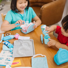 Ігровий набір Стоматолог Melissa and Doug Super Smile Dentist Play Set Ігровий набір Стоматолог Melissa and Doug Super Smile Dentist Play Set